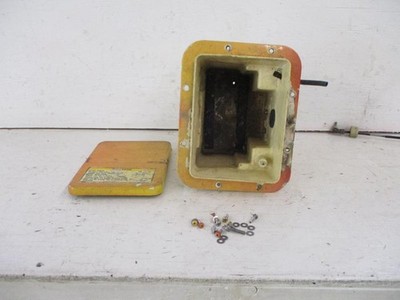 91 Yamaha Wave Runner 3 III 650 P Battery Box with Lid Cover 1991