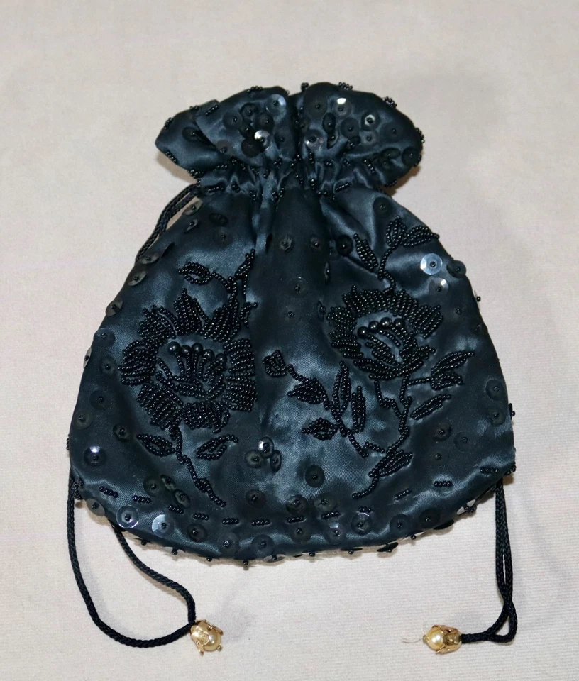 Diseño Floral Negro con Cuentas ~ Bolso Vintage Art Deco con Cordón Muñequera Monedero Foto 4 de 4