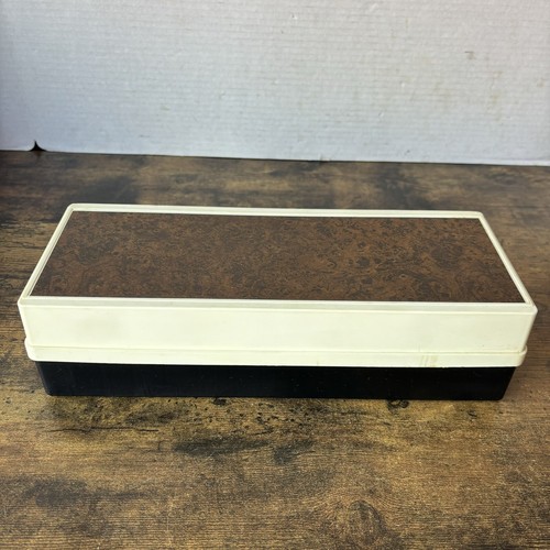 Custodia nastro cassetta vintage LE per casa e auto - supporti 15 - modello TC-400 - Foto 4 di 20