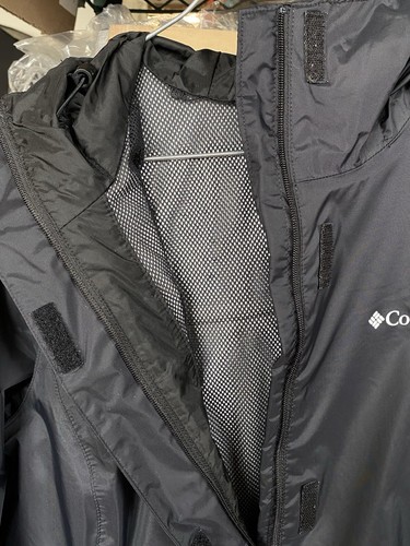 Columbia Omni Tech Watertight Rain Women’s Size Small Black Jacket Hoodie - Picture 7 of 18