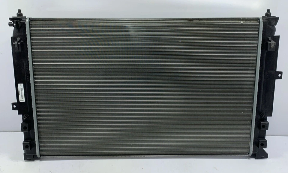 732361 VALEO RADIATORE MOTORE AUDI A4 B5 VW PASSAT B5 1.8 1.9 2.4 2.8 2.5 TDI — 第 2/4 张图片