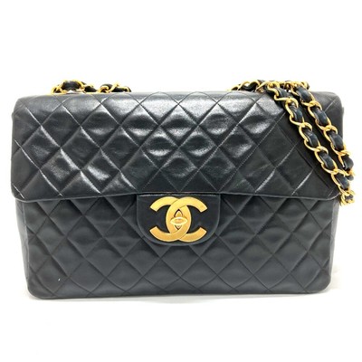 CHANEL A01094 CC Jumbo Matelasse 34 Double Chain Shoulder  Chanel Matelasse Double Chain Shoulder Bag Lambskin Black main image 0