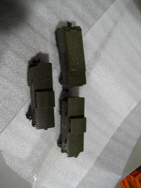 MARX Army train cabooses and tender - Image 4 of 4