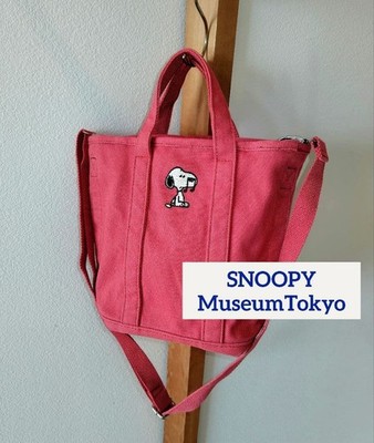 Good Condition SNOOPY Snoopy Museum Shoulder Bag Red Embroidery Limited Edition