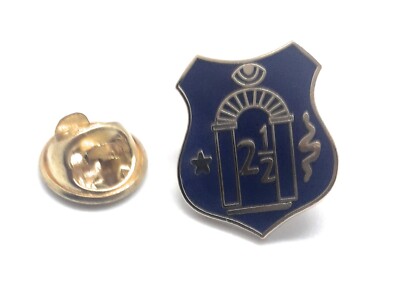 Orange Order 2 1/2 Shield  lapel pin badge Loyal Orders Lodge Northern Ireland 