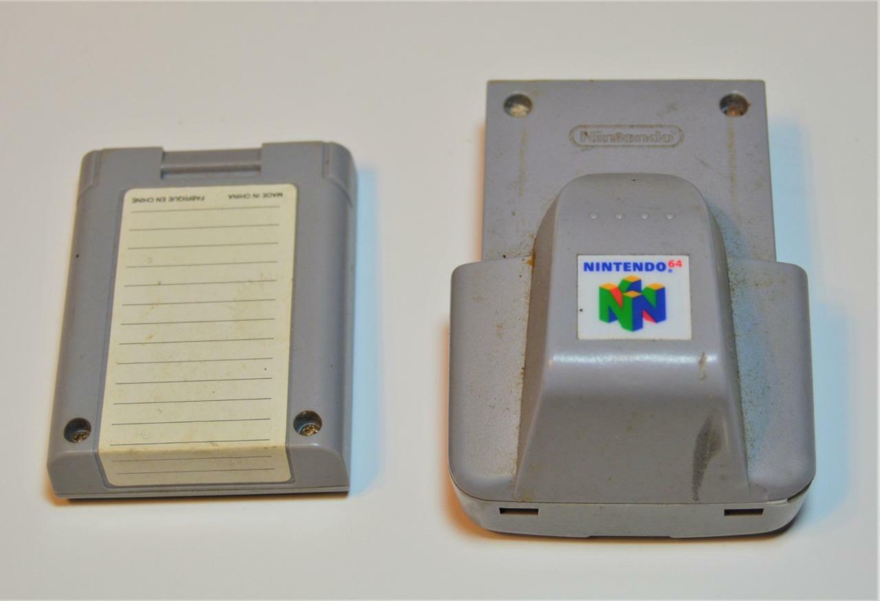 OEM Nintendo 64 N64 Rumble Pak NUS-013 & 4X Carte Mémoire VTG