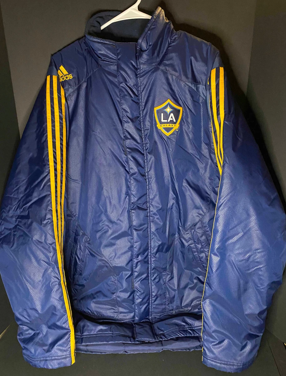 Preços baixos em Tamanho M Azul La Galaxy Roupas e Souvenirs para