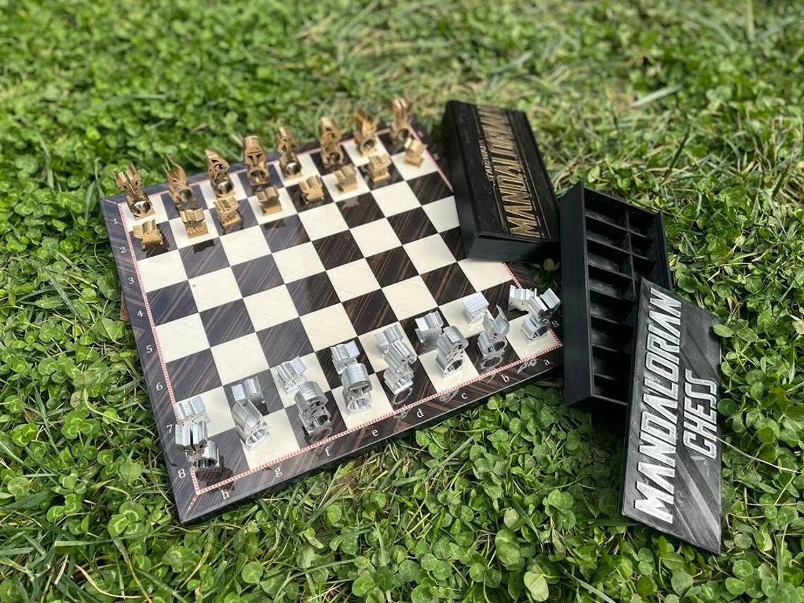 STAR WARS CHESS チェス ゲーム　マンダロリアン　グローグー STAR WARS CHESS チェス ゲーム マンダロリアン グローグー Star Wars