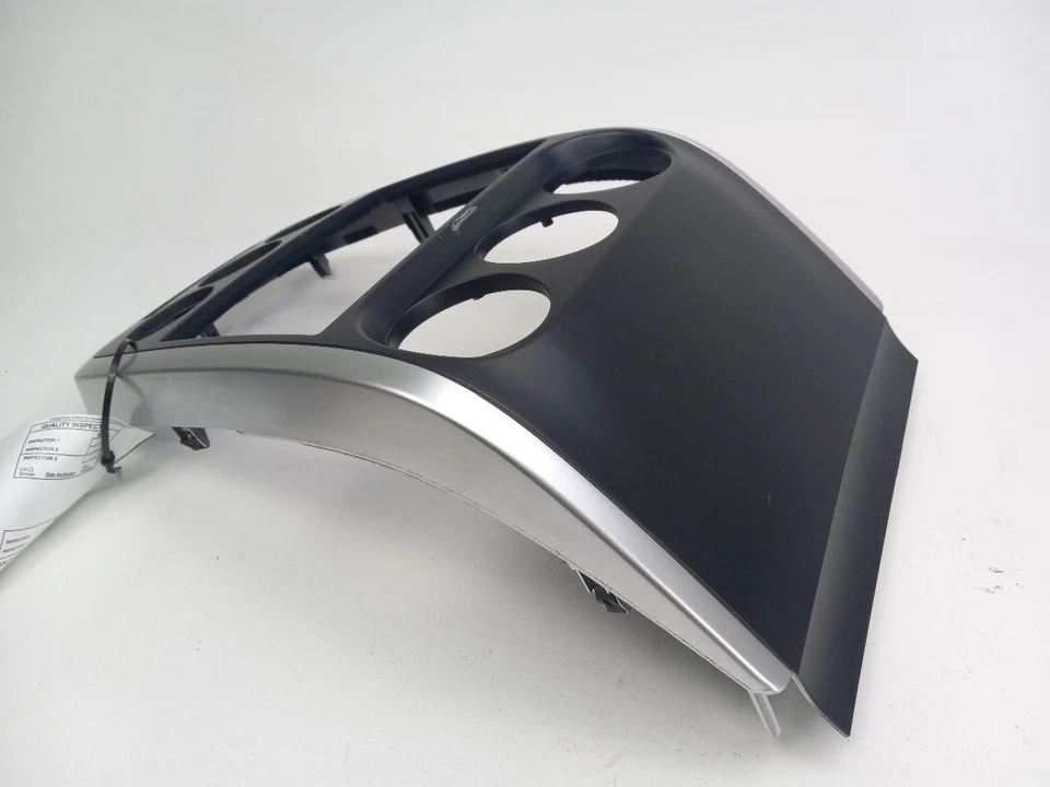 DASH BEZEL fits MAZDA CX-7 2007  - Image 4 of 4