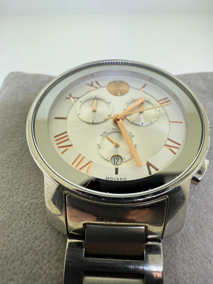 Relógio feminino Movado BOLD Luxe cronógrafo – aço inoxidável quartzo - Imagem 3 de 4