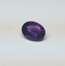 Oval shaped amethyst. 8x6mm oval shaped step cut purple amethyst.
