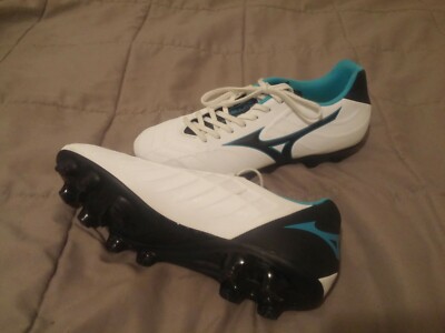 Mizuno Rebula V1. Women US sz6.5.  P1GA178509 . Excellent condition