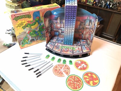1990 TEENAGE MUTANT NINJA TURTLES TOWER OF DOOM GAME TMNT