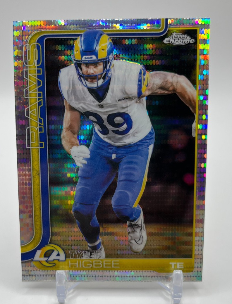 2025 Topps Chrome Tyler Higbee #172 Pulsar Refractor