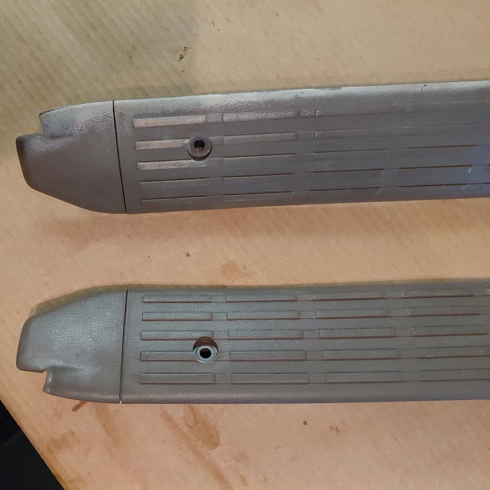 93-98 TOYOTA T100 INTERIOR PUERTA ALFÉIZAR PLACA EMBELLECEDOR CUBIERTA MARRÓN OEM MARRÓN Foto 2 de 4