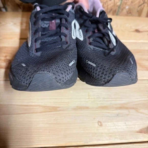 Brooks Adrenaline GTS 22 Women's Running Shoes Wide D Charcoal Pink Size 11 W(D) - Image 2 of 4