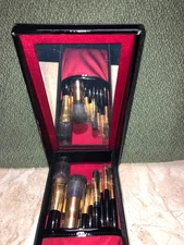 Bobbi Brown Brush Set 8 Brushes Included New In Box Black Patten Leather