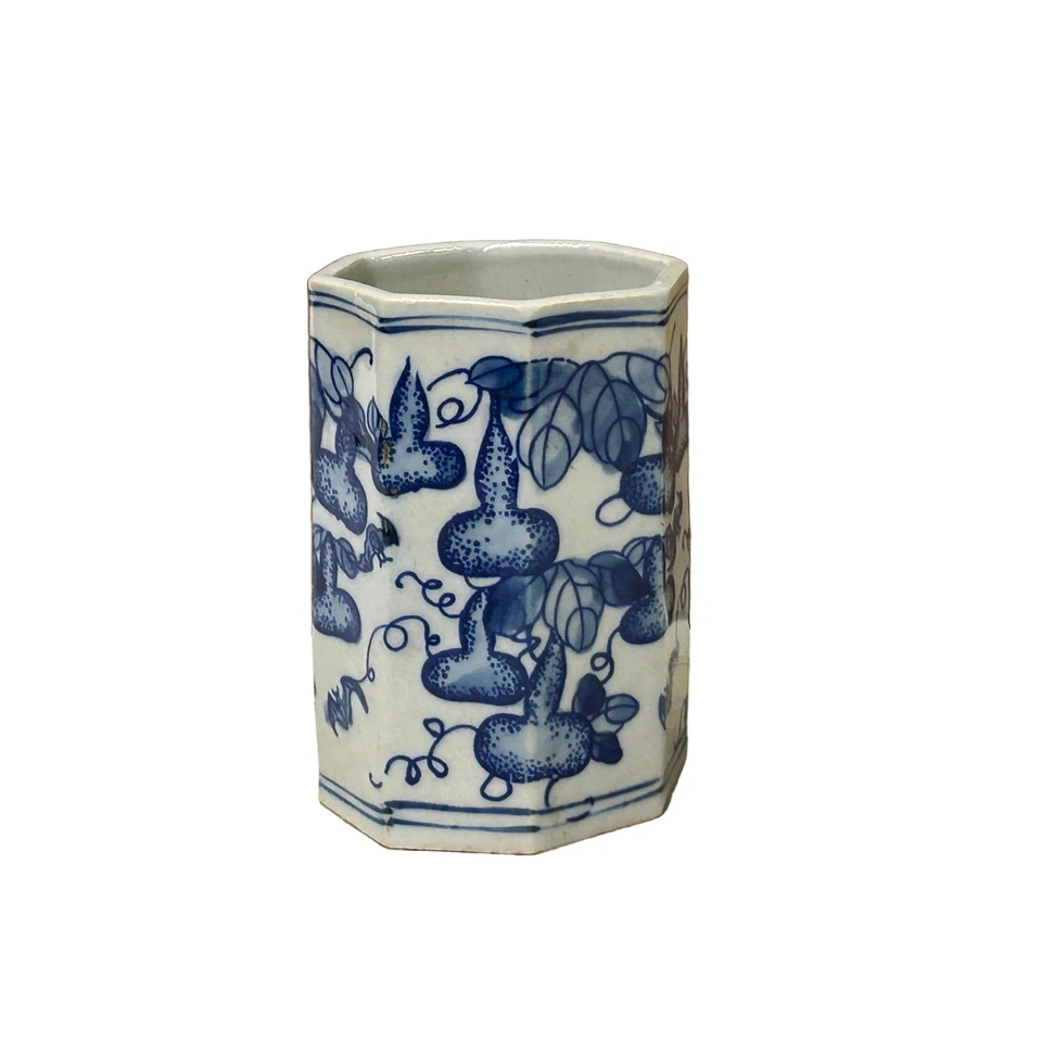 Chinese Blue White Porcelain Hexagon Gourd Graphic Small Vase ws4903 - Image 4 of 4