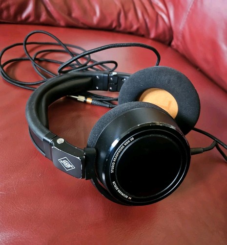 Neumann NDH 20 Black Edition Monitoring Studio Recording Headphones 
