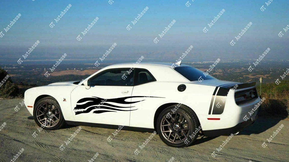 Calcomanías de Halloween con adornos de vinilo para puerta de carrocería lateral troquelada Big Skull para Dodge Charger Foto 4 de 4