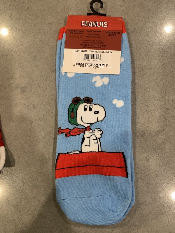 Peanuts Ankle High Socks Charlie Brown & Snoopy - NWT 9-11