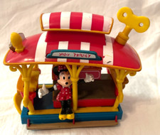 Disney 4" Jolly Trolley Toon Town with Mickey And Minnie Pullback Action 