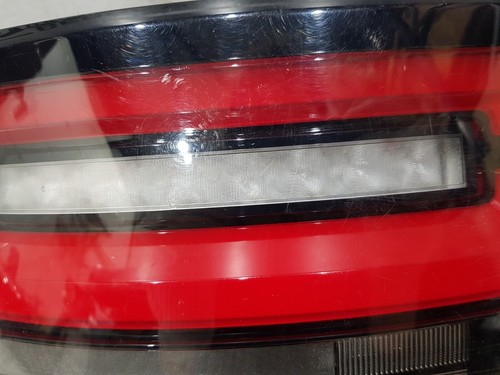 GENUINE LAND ROVER DISCOVERY 5 L462 2017-2022 REAR LEFT SIDE TAILLIGHT TAILLAMP - Picture 4 of 16