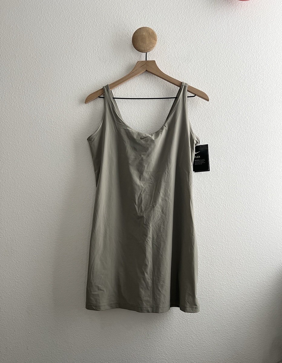 Nike Bliss Luxe Womens Training Dress Size Medium NWT | eBay