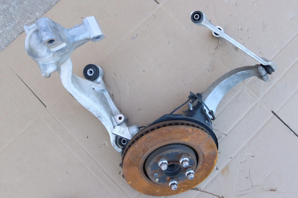 Infiniti FX35 FX37 2009-2013 tracción trasera eje delantero derecho nudillo rueda buje conjunto OEM Foto 2 de 4