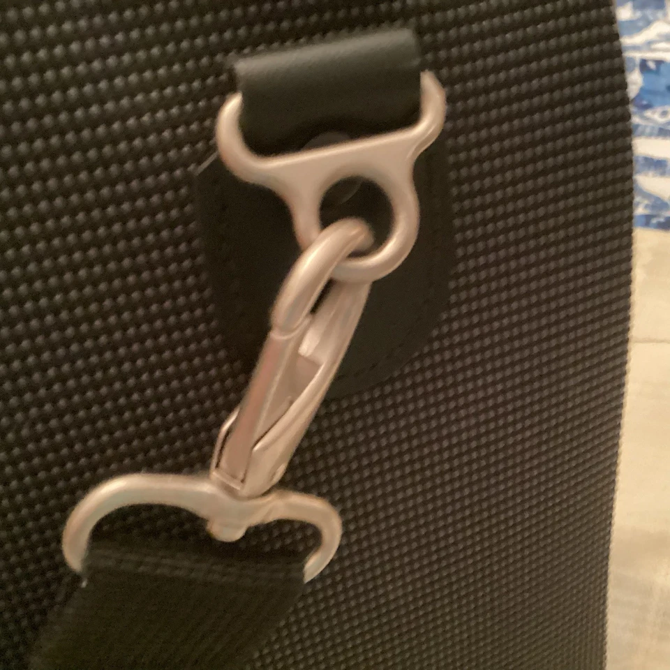 SKYWAY 手提包 笔记本电脑包 过夜 周末 旅行包 黑色 — 第 3/4 张图片