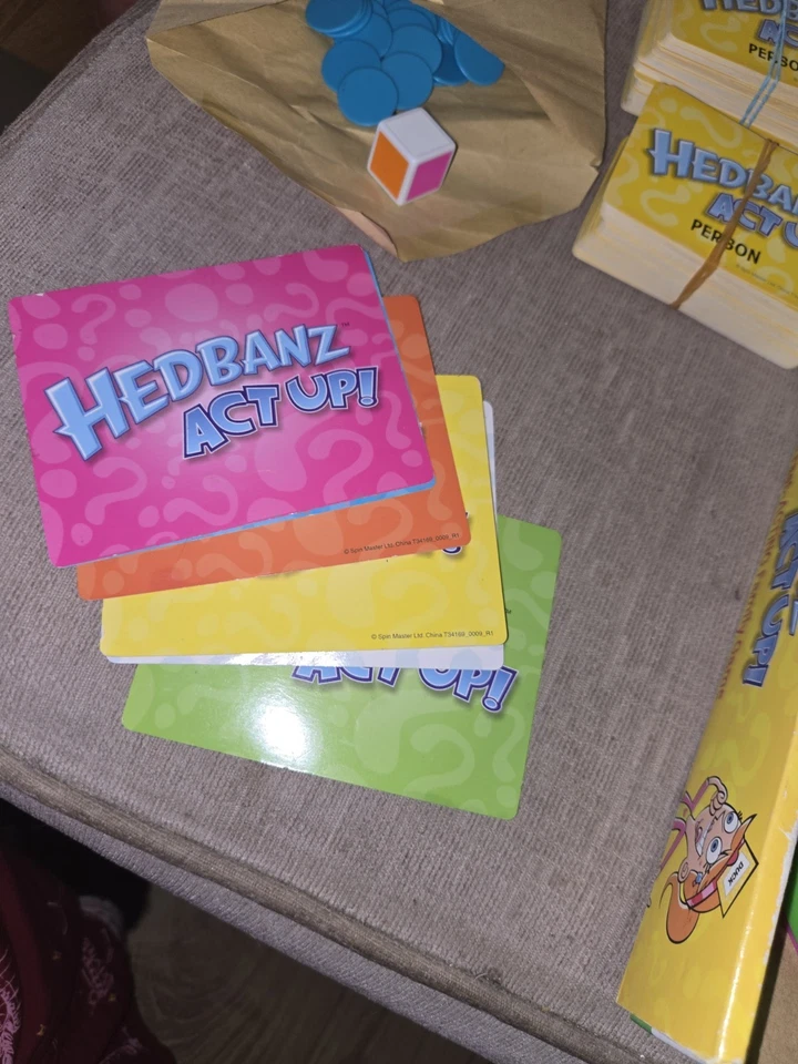 Hedbanz ¡Actúa! Juego Spin Master Family Kids - Imagen 4 de 4