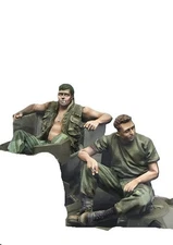 1/35 Resin Vietnam US Marines Soldiers Army at rest APC crew ACAV T173