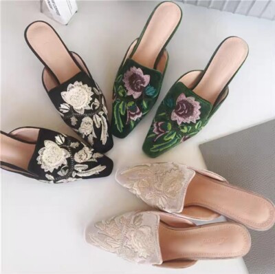 MW010638 FASHION EMBROIDERED FLORAL POINTED TOE