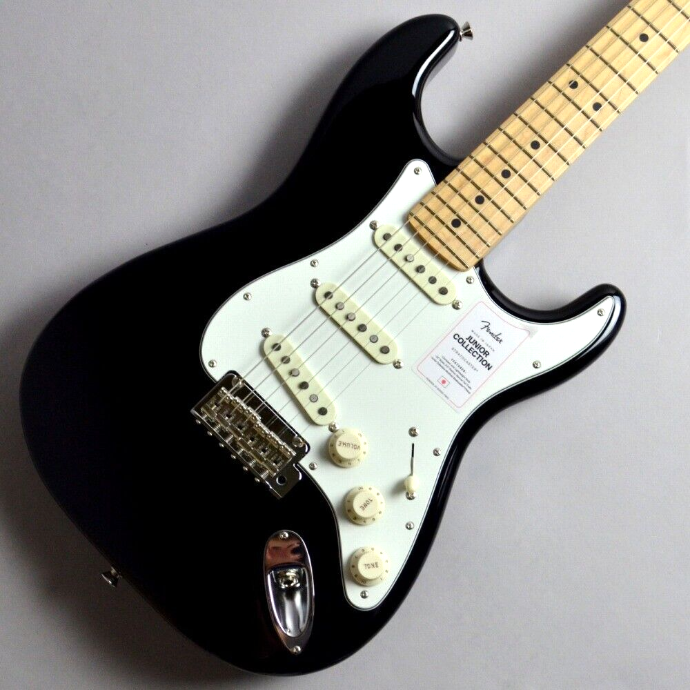 Fender Made in Japan Junior Collection Stratocaster 2022 Fender Made in Japan Junior Collection Stratocaster 2022