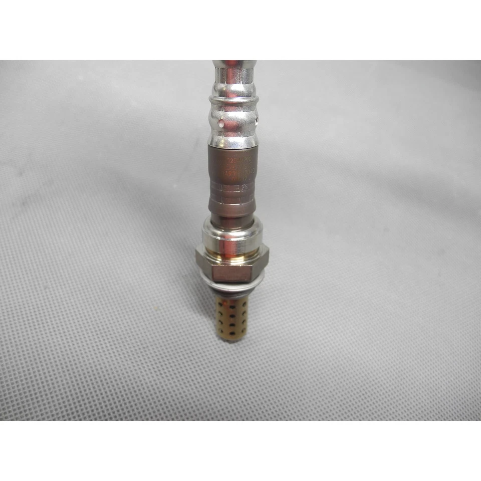 Sensor de oxígeno OE Alemania 15564 aguas arriba para Chevrolet Tahoe Ford E-250 E-350 Foto 3 de 4