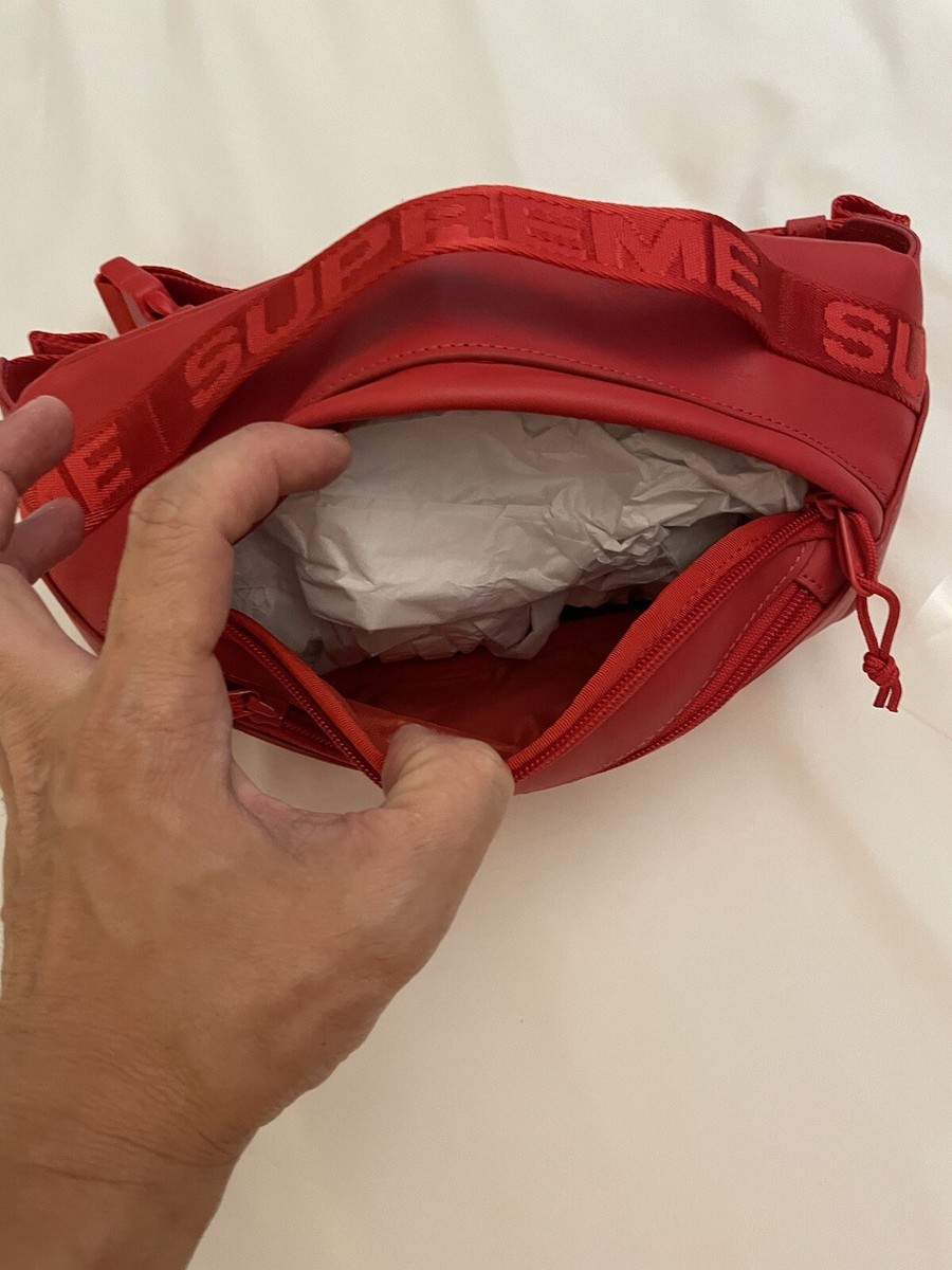 Supreme Leather Waist Bag Red FW23 Supreme New York 2023