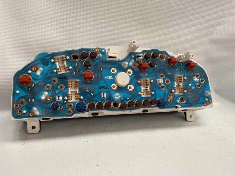 1994-95 Nissan Pathfinder Speedometer Tachometer Instrument Cluster Assembly Oem - Imagem 2 de 4