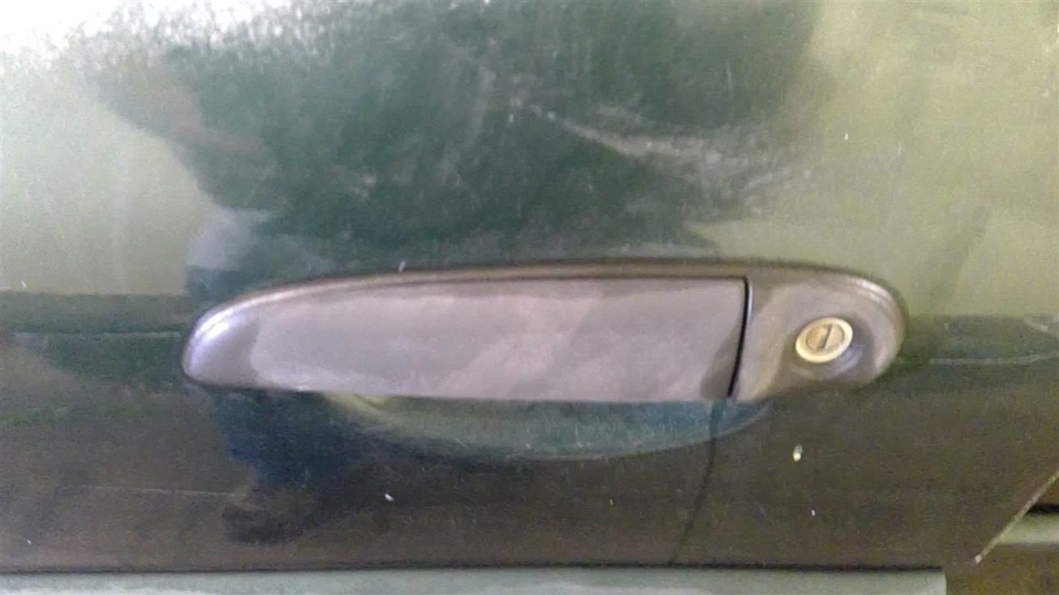 Chrysler Sebring 1997 ECM 04671322 2046 Foto 4 de 4