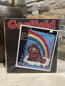 Garfield Latch Hook Rug Kit Vintage Over The Rainbow NIB