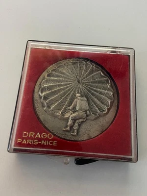 VINTAGE MEDAILLE PARACHUTISTE DRAGO PARIS NICE TAP PARA - Photo 1/3
