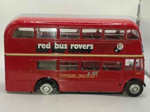 miniature bus AEC REGENT III RT 1/43