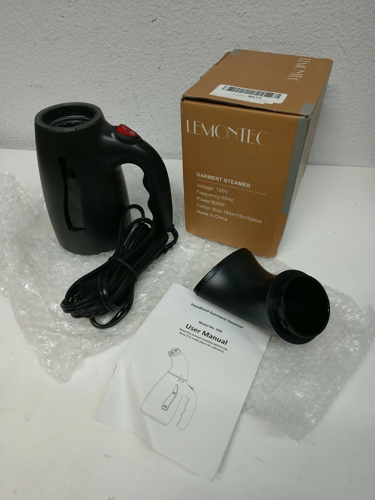 Lemontec Garment Steamer Handheld S06 Black color
Opens in a new window or tab