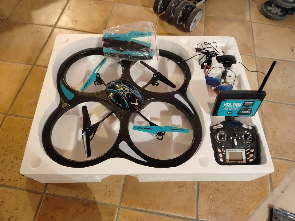 Radiofly SpaceLight Pro Con Telecamera Integrata E Schermo Real Time. - Immagine 4 di 4