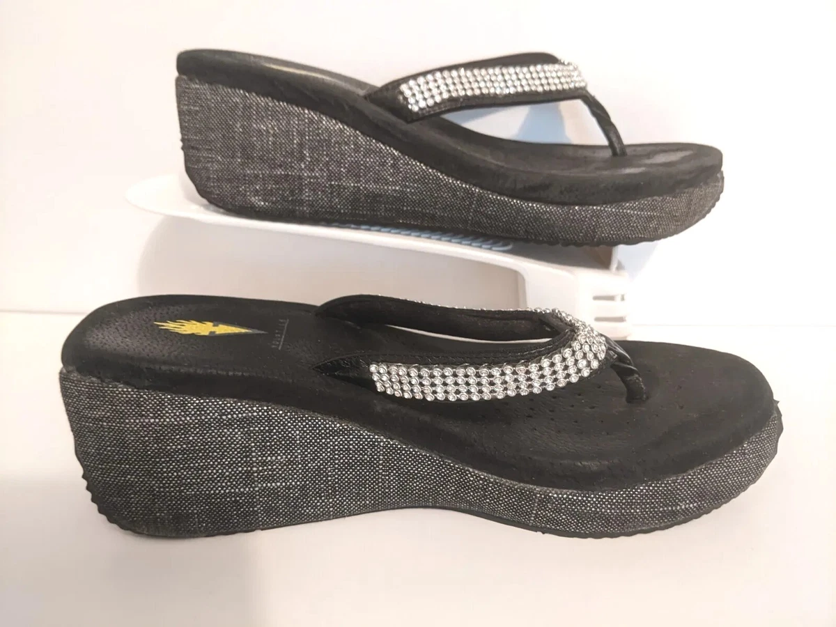 Black volatile cheap wedges