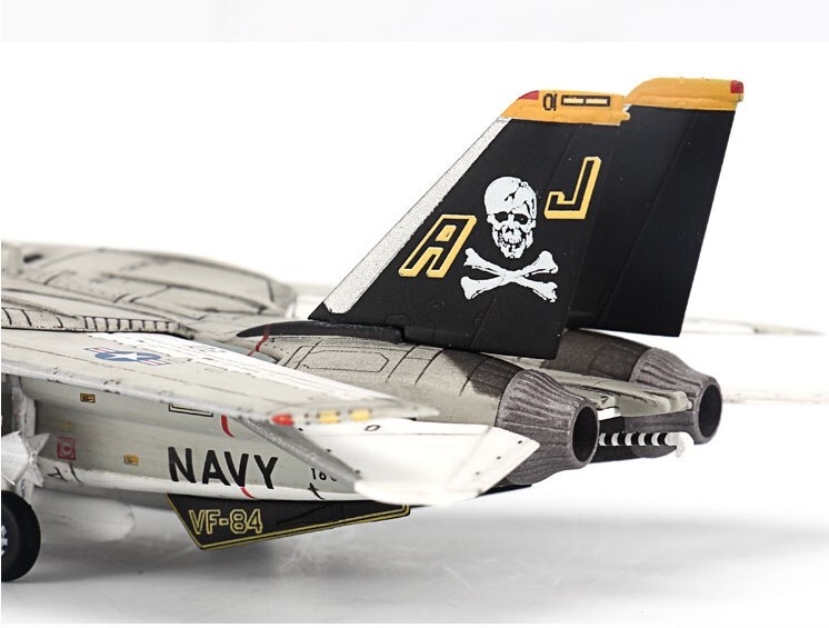 1/144 Scale U.S. Navy F14 Tomcat F-14A Fighter VF-84 Pirate