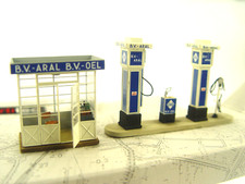 ARAL Tankstelle    - Artitec Fertigmodell HO  1:87 -   387632  #E