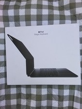 Apple Magic Keyboard for iPad Pro 13 inch M4 or M5 Black - Excellent in Box