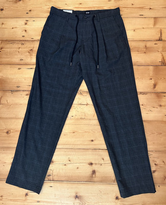 HUGO BOSS JEANS, Mod. SYMON Gr.46 W31 L30 31/30 Relaxed Fit, Stretch kariert NEU
