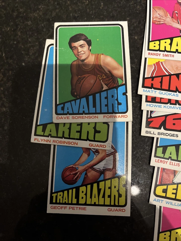 1972-1973 Topps 39 NBA basketball card lot…mostly NM - Image 2 of 4