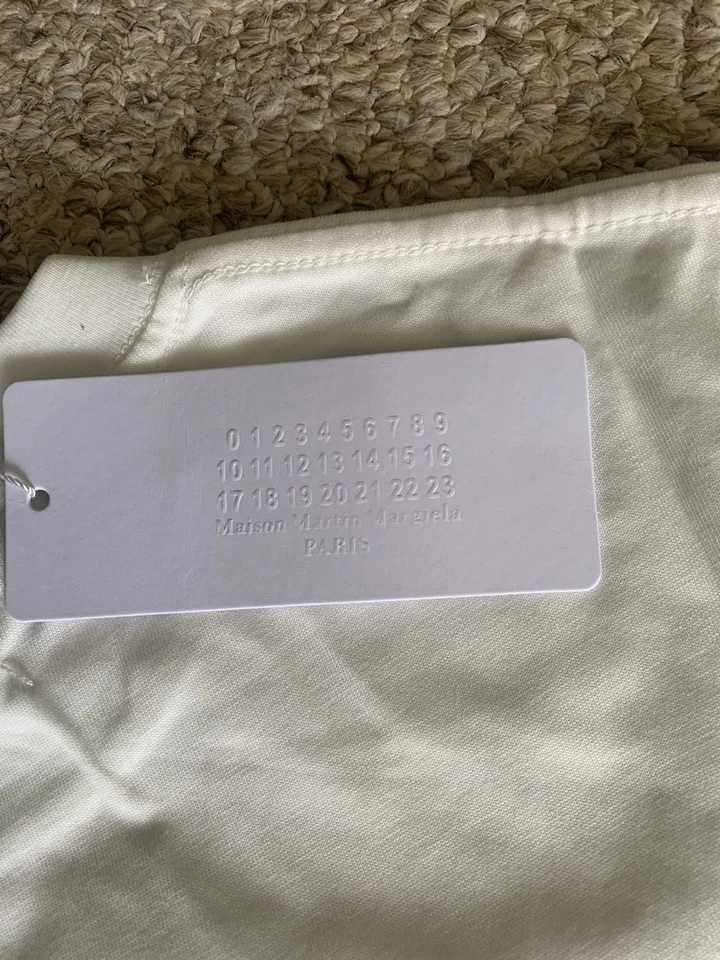 Camiseta blanca Maison Margiela talla pequeña Foto 3 de 3